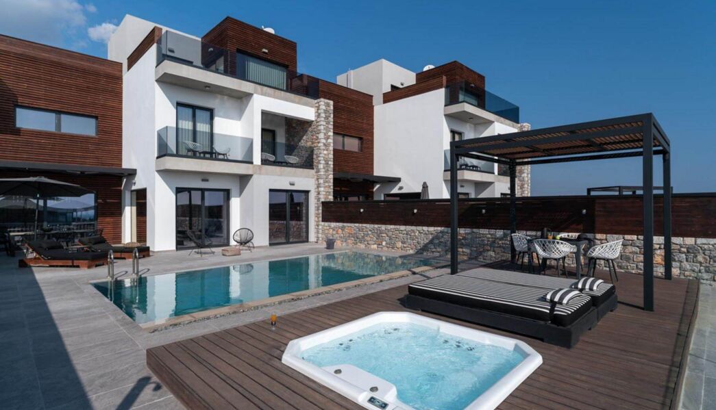 Amara Luxury Villa 2